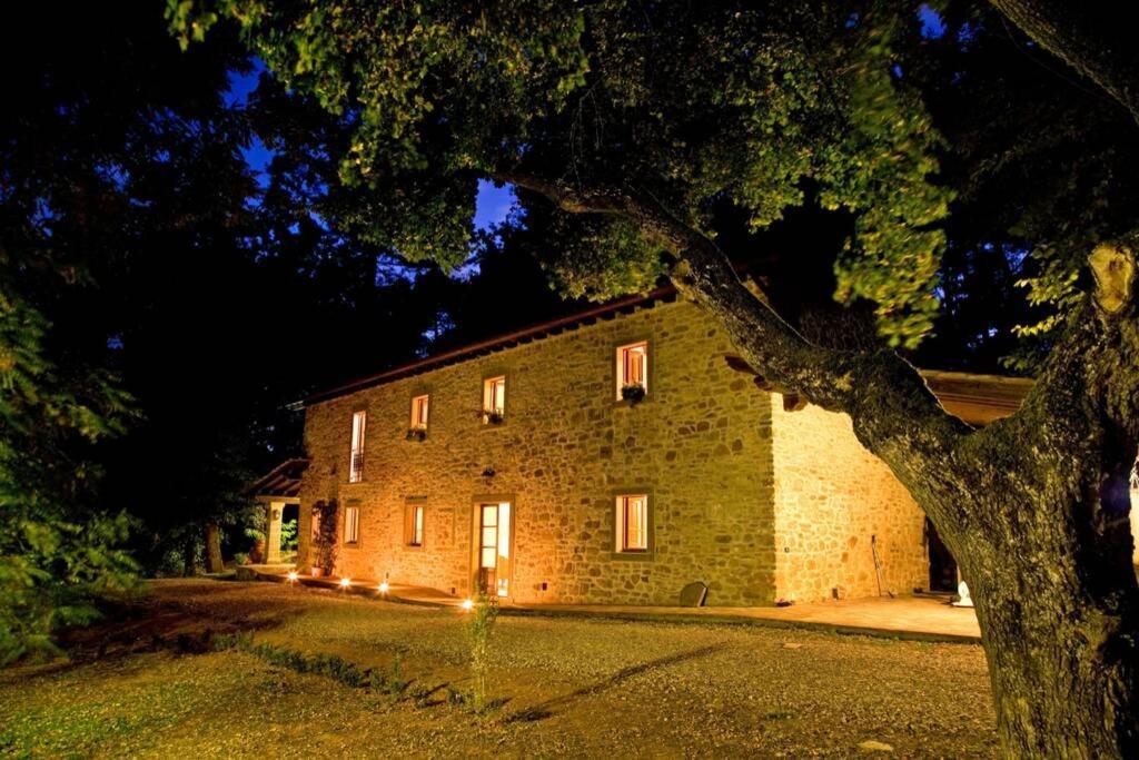 Villa Liz Tuscany, Private Pool, Hot Tub, Property Fenced, Pets Allowed Poppi Dış mekan fotoğraf