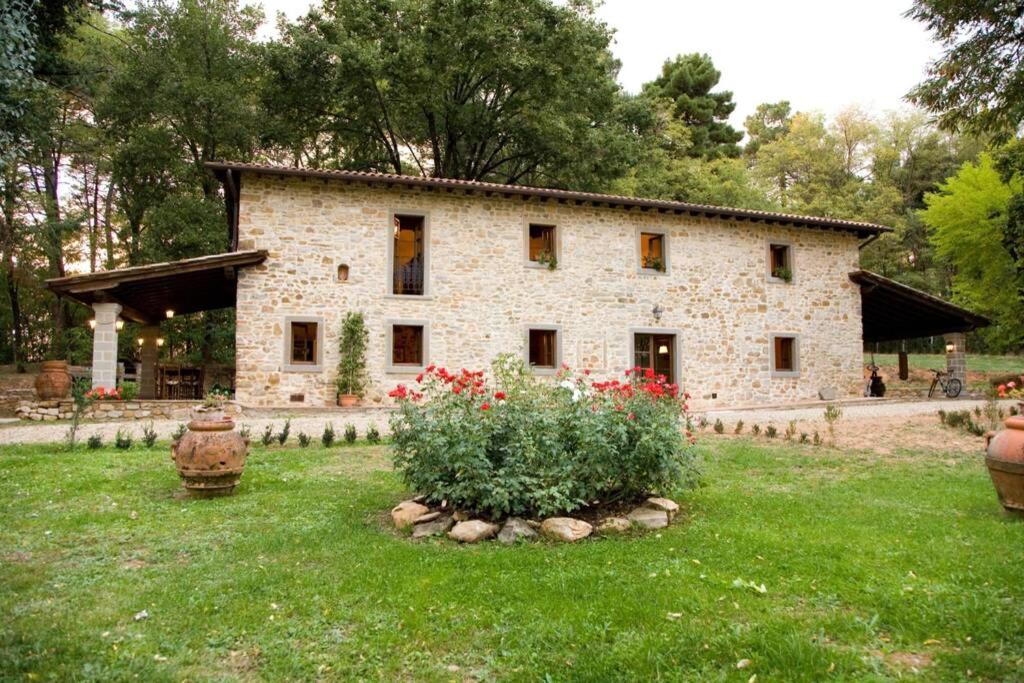 Villa Liz Tuscany, Private Pool, Hot Tub, Property Fenced, Pets Allowed Poppi Dış mekan fotoğraf