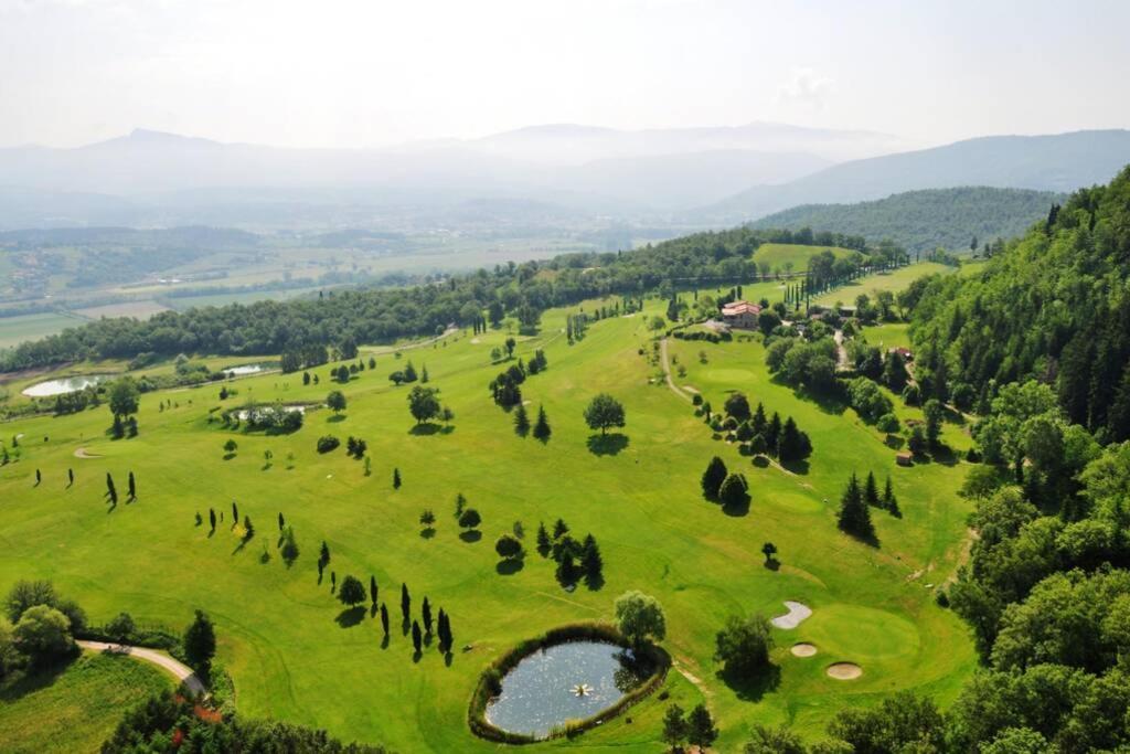Villa Liz Tuscany, Private Pool, Hot Tub, Property Fenced, Pets Allowed Poppi Dış mekan fotoğraf